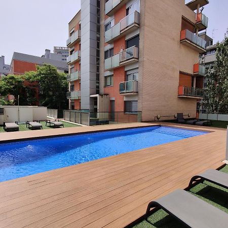 Magnificent Apartment Close To The Beach Sant Adria de Besos Exterior photo